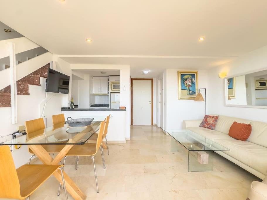 Apartment Skol 510a Front Line 2 Bedrooms Marbella